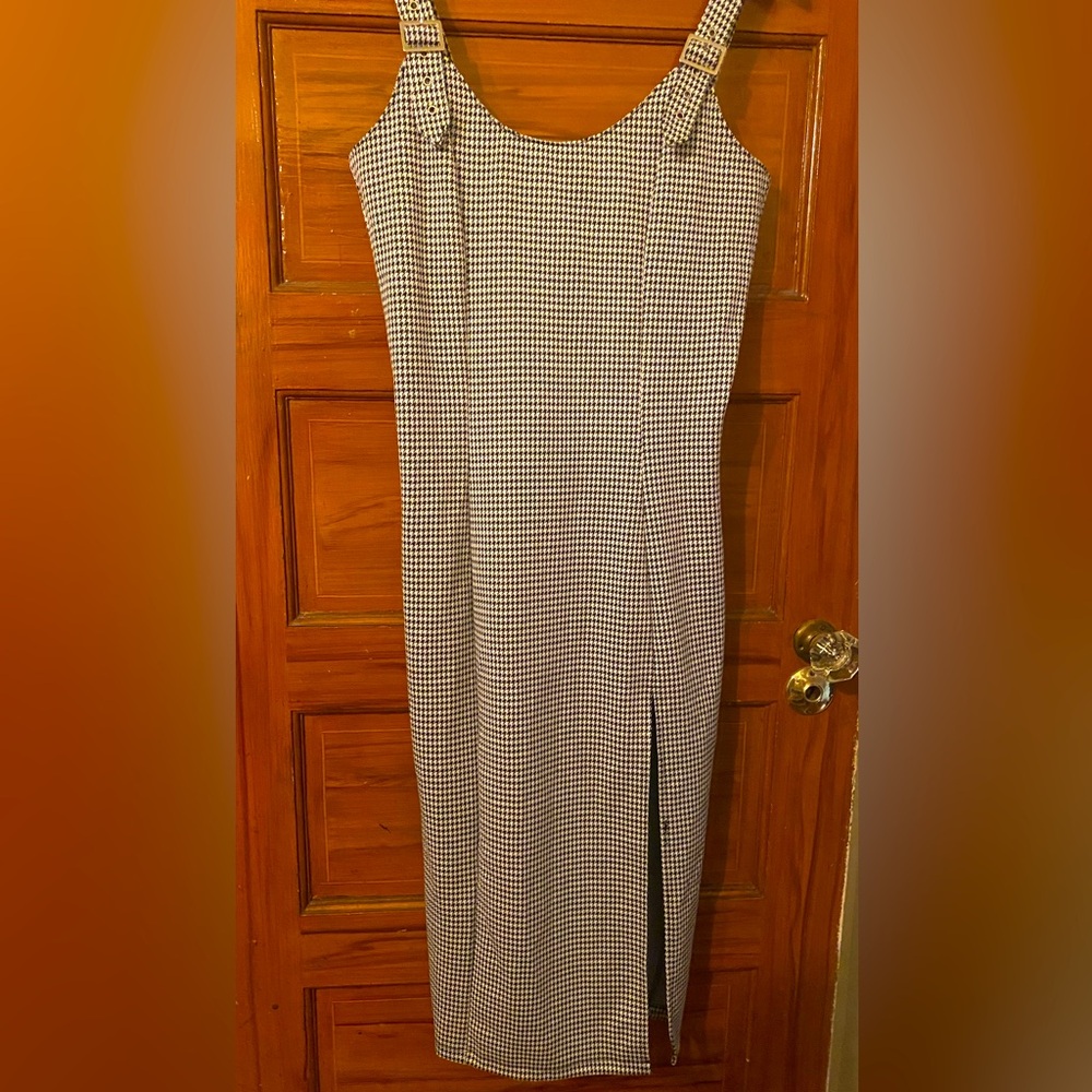 Checkered Dress, includes matching face mask, Never Worn.